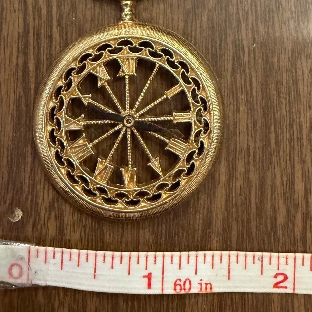 Vtg 60s Sarah Coventry Gold Tone Skeleton Watch Face‎ Pendant charm for necklace